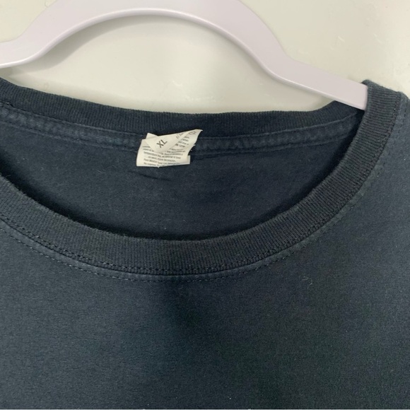 Raccoon In Trash Can Short Sleeve Crewneck Tee Size Extra Large - Picture 4 of 11